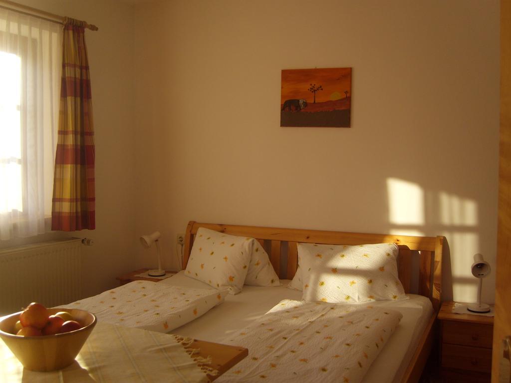 Guggenbergerhof Hotell Maria Luggau Exteriör bild